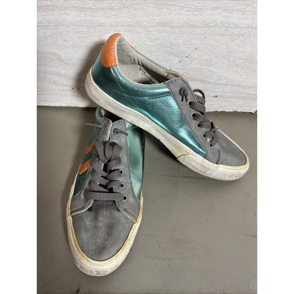 Vintage Havana shiny teal and gray sneakers with orange Sz 8